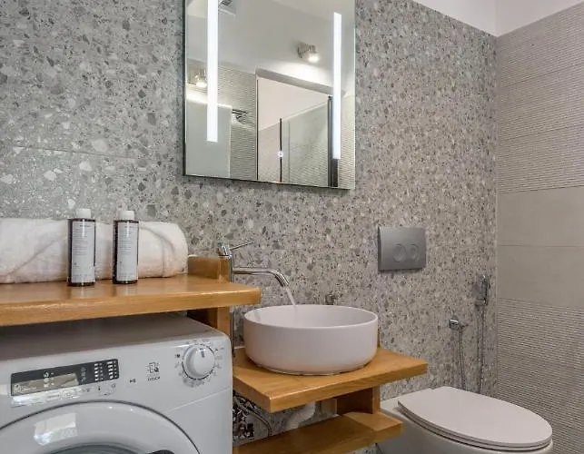 Armenakishouses Nyaraló Pollónia