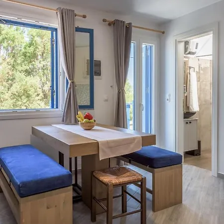 Armenakishouses Πολλώνια