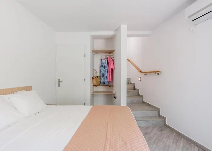 Armenakishouses 阿波罗尼亚